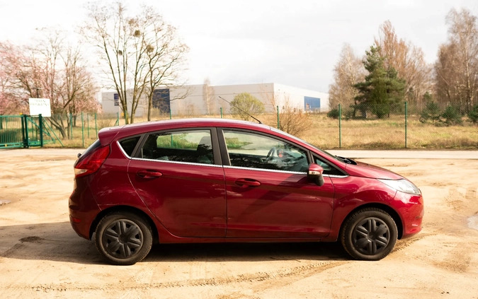 Ford Fiesta cena 13500 przebieg: 178300, rok produkcji 2010 z Poznań małe 191
